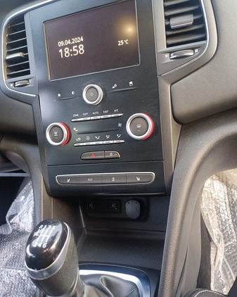 Renault Megane cena 38990 przebieg: 52000, rok produkcji 2017 z Łódź małe 137